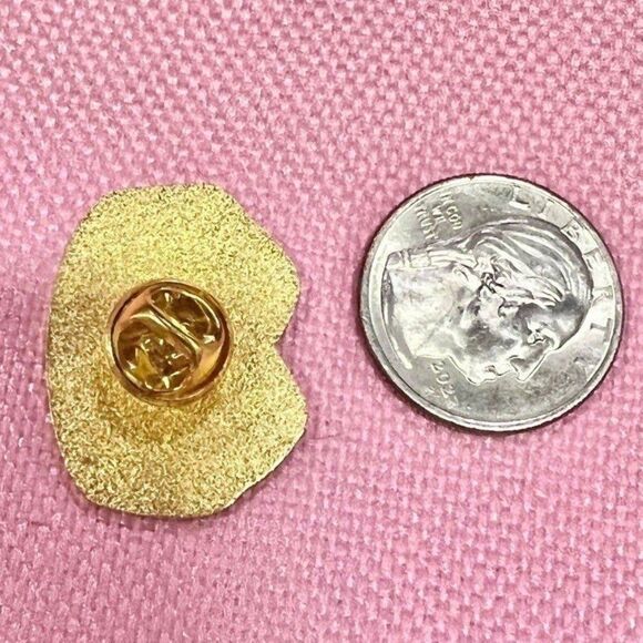 Kawaii Soup Dumplings enamel pin - Picture 3 of 4